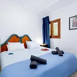 1h. Cozy Flores With Pool Apartment