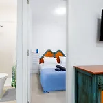 1h. Cozy Flores With Pool Апартаменти