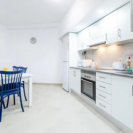 1h. Cozy Flores With Pool Costa Adeje (Tenerife)