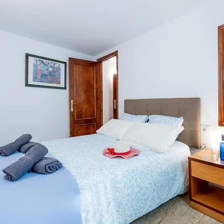 アパート 1h. Cozy Flores With Pool