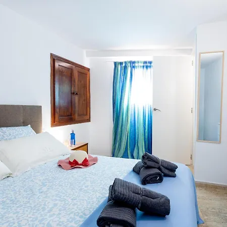 Apartmán 1h. Cozy Flores With Pool *